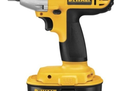 Dewalt 18v 1/2 impact driver with case